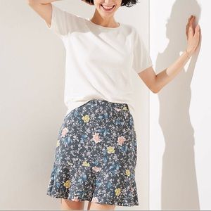 NWT Loft Floral Vine Flippy Skirt